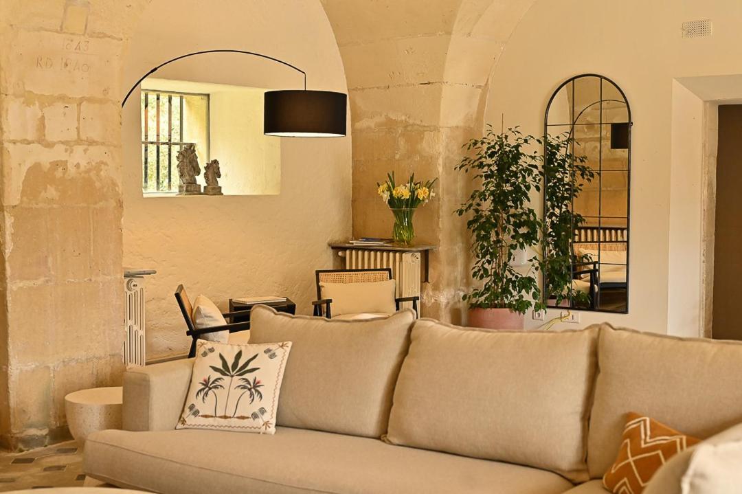 Mas Des Comtes De Provence Hotel Tarascon Exterior foto